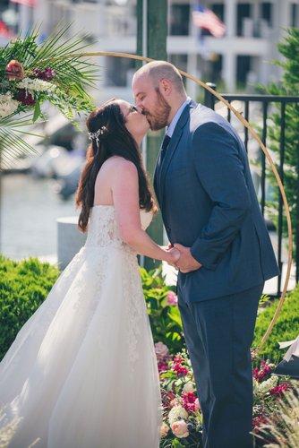 mobile - carousel-hero-element image-6